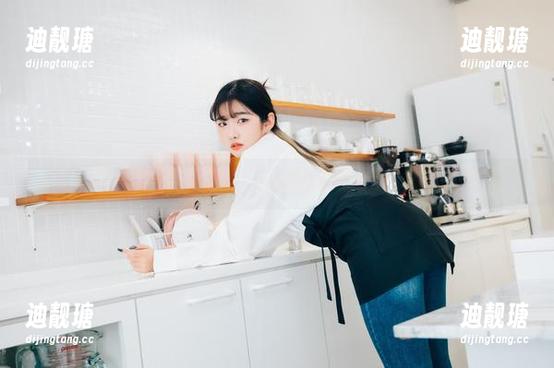 从厨房到阳台：Sonson(손손)的居家图册带你穿越cos的世界！