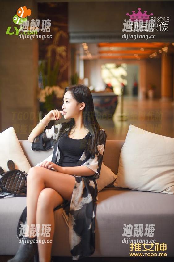 TGOD推女神 - 宋梓诺Bee：学生时代的那些瞬间，下载这些图片，仿佛又回到课堂！