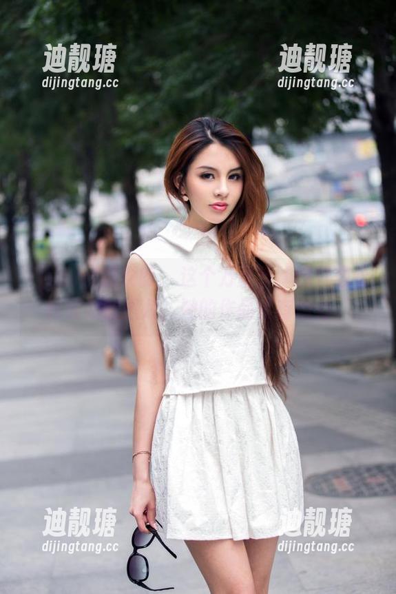 TuiGirl推女郎-何奕恋 TuiGirl推女郎 - 这个万圣节,我只想看何奕恋的图片,她的作品太有魔力。