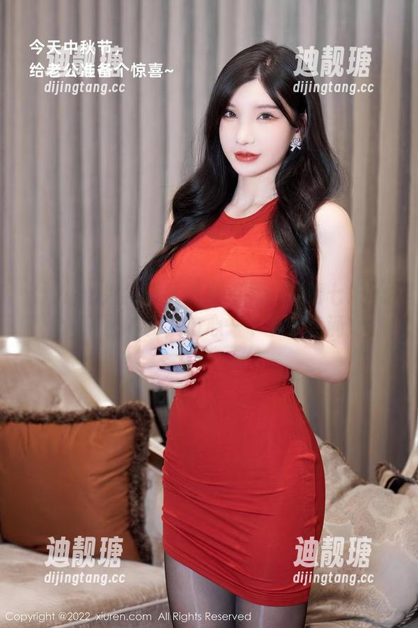 Xiuren秀人网-七米baby Xiuren秀人网 - 美腿出嫁:观看七米baby原图的我,内心一千个小点滴!
