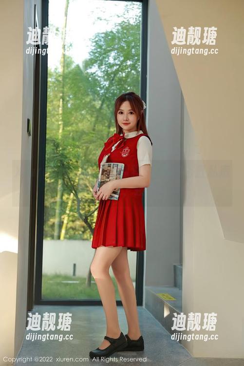 Xiuren秀人网-小狐狸Sica Xiuren秀人网 - 小狐狸Sica的浴缸私房照:换个壁纸,换个心情!