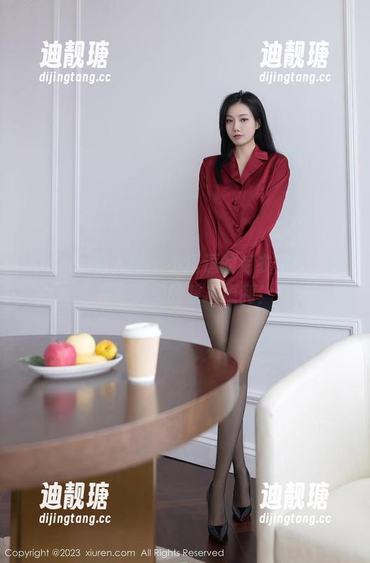 Xiuren秀人网-小逗逗 Xiuren秀人网 - 小逗逗的毛衣作品,真是冬天里的暖心福利!
