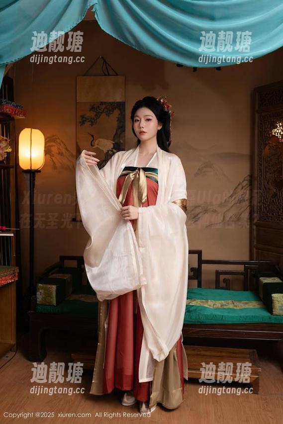 Xiuren秀人网-绮里嘉Ula Xiuren秀人网 - 看,绮里嘉Ula的裸足在无圣光下更迷人,这是什么神仙合集?