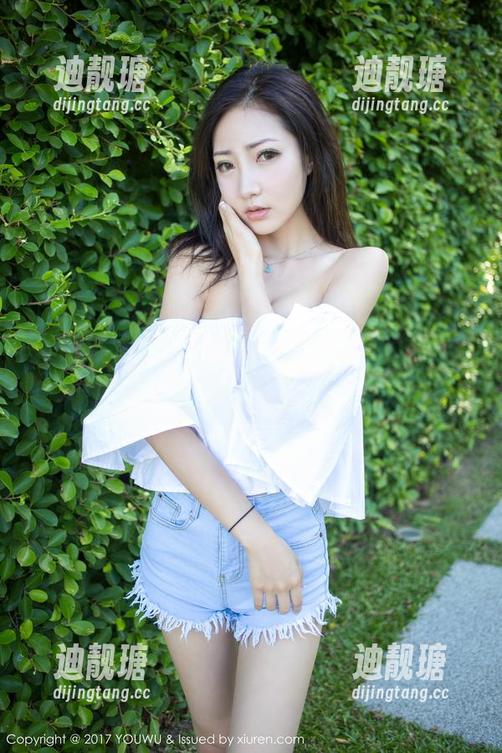 YouMi尤蜜荟-是小逗逗 YouMi尤蜜荟 - 暧昧的职责:是小逗逗办公室私拍合集,感受那些朦胧的视角