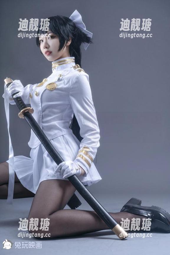 兔玩映画 兔玩映画福利来袭!女警玉藻前的图片让我忍不住多看几眼…