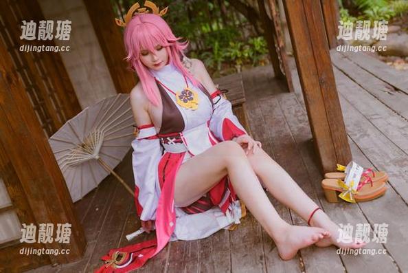 前羽_rr 前羽_rr的魔法盒:少女cos原图,瞬间让人怀疑人生的可爱!