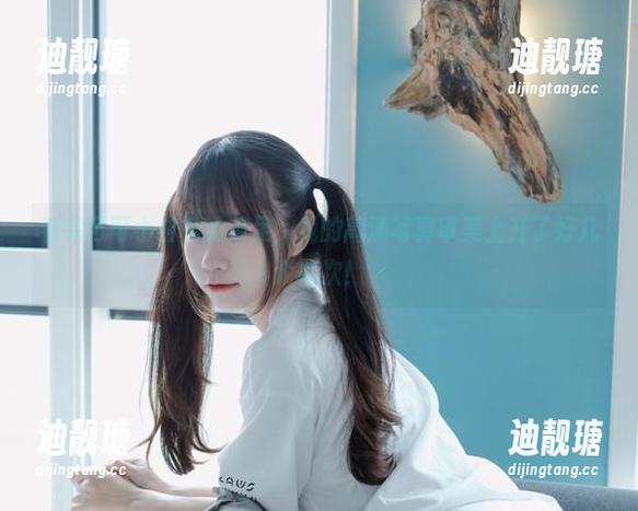看完可可小白兔的美足，我的高清写真审美上升了好几个档次！