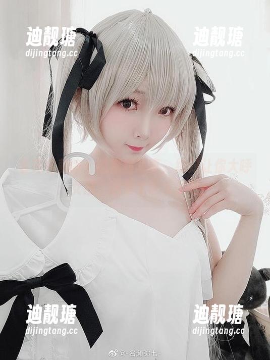 名赖弥七 看完名赖弥七的福利写真,绝对让你大呼:女孩,这也太诱人了吧!
