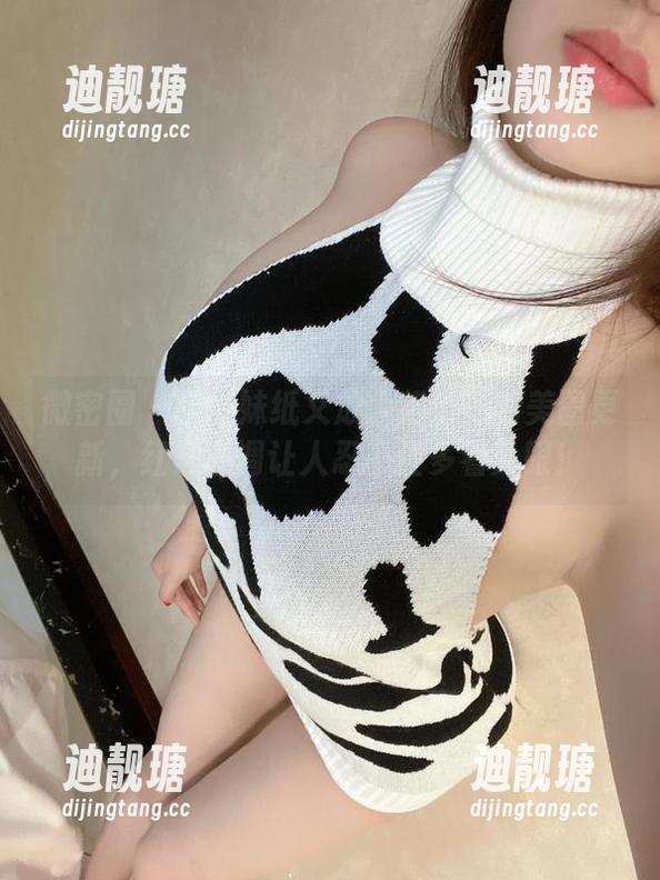 奶宝妹纸 微密圈 - 奶宝妹纸又放大招了!新美图更新,红黑色调让人忍不住多看几眼!