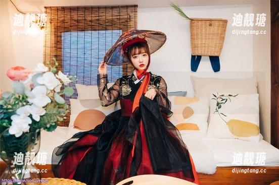 孙乐乐(손예은)的午后写真：Loozy极限VOL.001，图片里有点‘小心机’哦