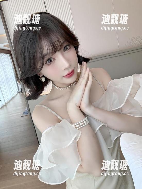 徐莉芝 微密圈 - 全新徐莉芝内衣作品集—小巧而撩人的日常瞬间