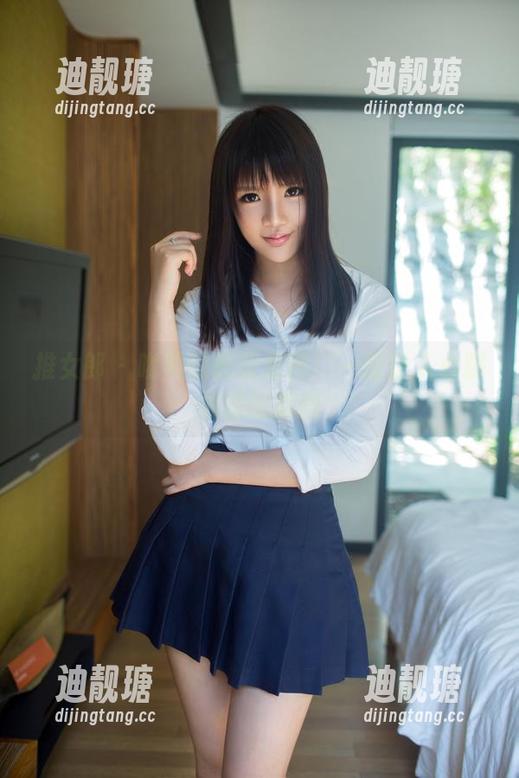 推女郎-吻熙 推女郎 - 吻熙的豹纹套图:一段让人心跳加速的旅程