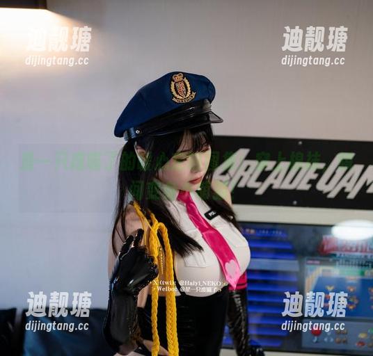 是一只废喵了的暖心定制图集：穿上棉袜，瞬间变身小萌猫！