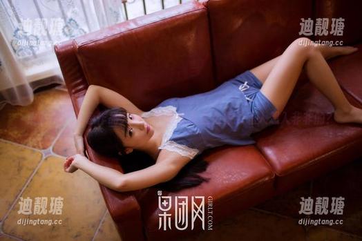 果团网 - 白色作品大赏：尹意纯是怎么做到让人想入非非的？