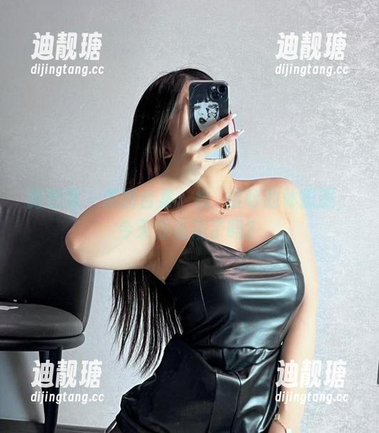 微密圈 - 原图合集：桃沢樱呀的体操服，今天你运动了吗？