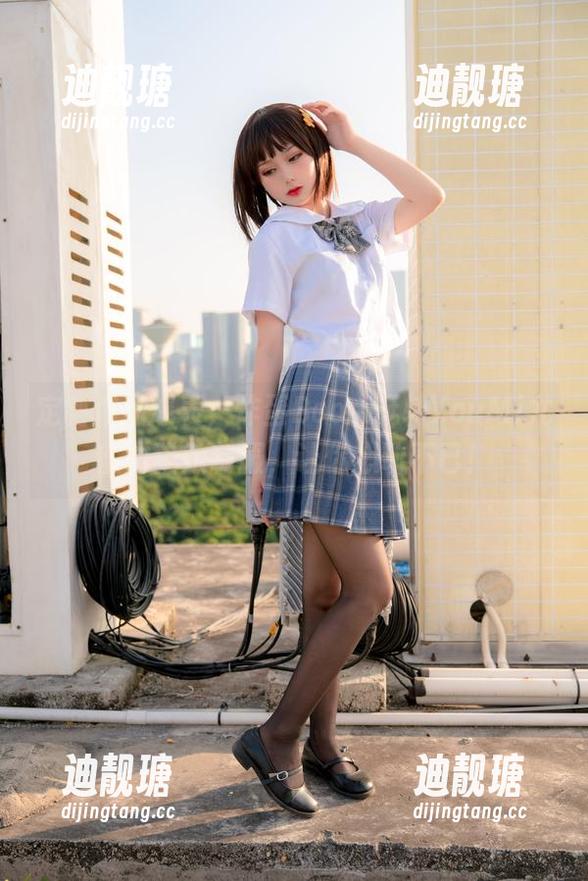 定制作品爆表，炸蛋Boom玩转YouMi尤蜜的猫娘制服，让你心动不已！