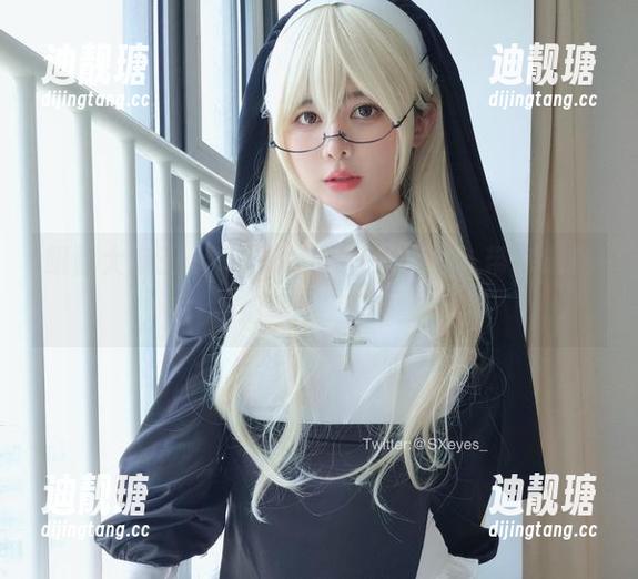 眼酱大魔王w旗袍系列：原图资源，带你感受别样的风韵！