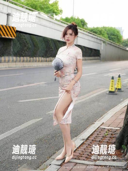 秀人网 - 张美荧的运动套图，分享给你们，真的是看着就能感受到那股活力，虽然我还是想躺着。