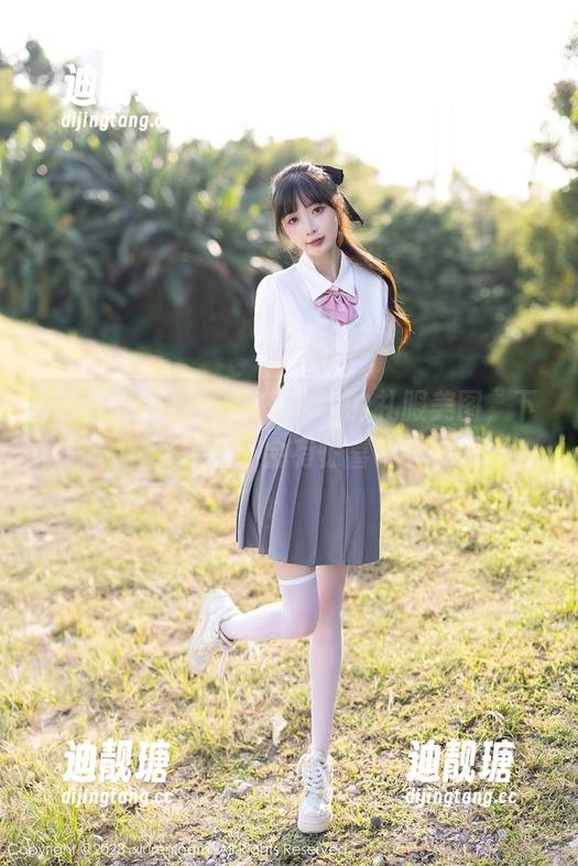 秀人网-汐汐baby 秀人网 - 看!汐汐baby的礼服美图,下载后会不会有惊喜呢?
