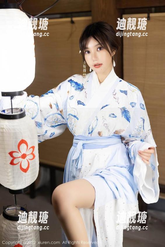 秀人网 - 清水美嘉高跟鞋写真，原图都想躲进你的壁纸夹！