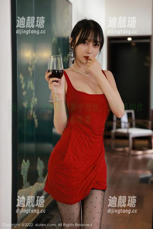 秀人网 - 定制你的梦中肉丝，艾小青的作品必收藏
