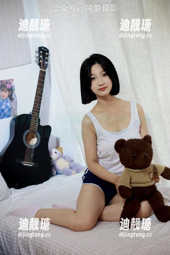 绮梦摄影-团子 绮梦摄影 - 高清解释团子的婚纱:为什么这组写真让我一直想闪回?