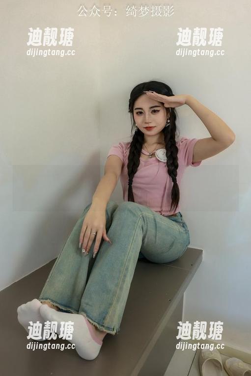绮梦摄影 - 套图里的栗子：其实睡衣也能这么撩