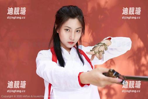 蜜桃社-真希 蜜桃社 - 真希修女的新图包上线,快来围观这位‘灵魂拯救者’!