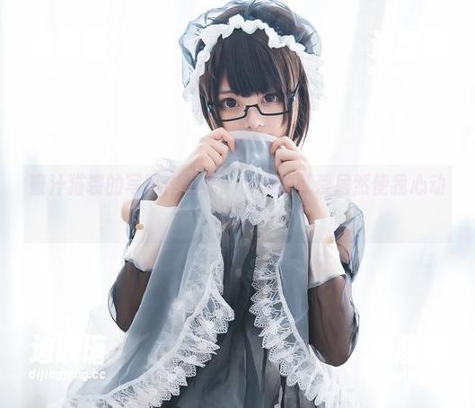 蜜汁猫裘的写真作品集：小熊的可爱居然使我心动不已