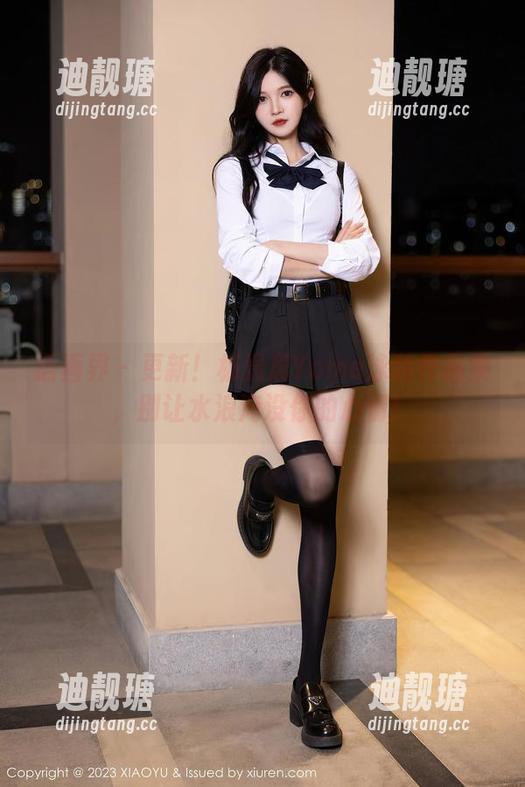 语画界 - 更新！杨晨晨Yome泳装作品集，别让水浪淹没你的心情！