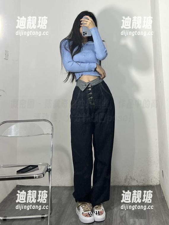 陈佩奇 微密圈 - 陈佩奇的油亮黑丝,作品中的高清动感,分分钟想凹pose!