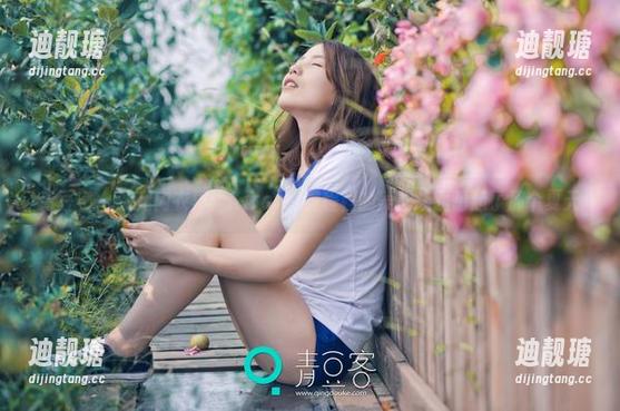 青豆客 - 涉足内衣界：Kiren_程程程的美图让我想起了那个夏天
