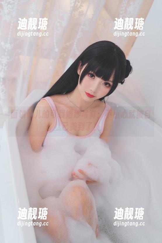 面饼仙儿的可畏婚纱写真：不小心就被自己美到了！