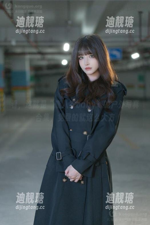 看，这就是“鹿八岁baby”的户外写真合集，免费的就这么大方